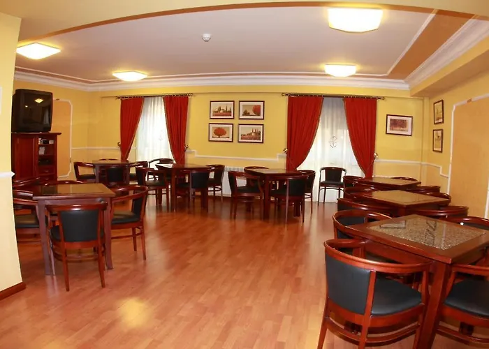 Hostal Torres San Leonardo de Yagüe