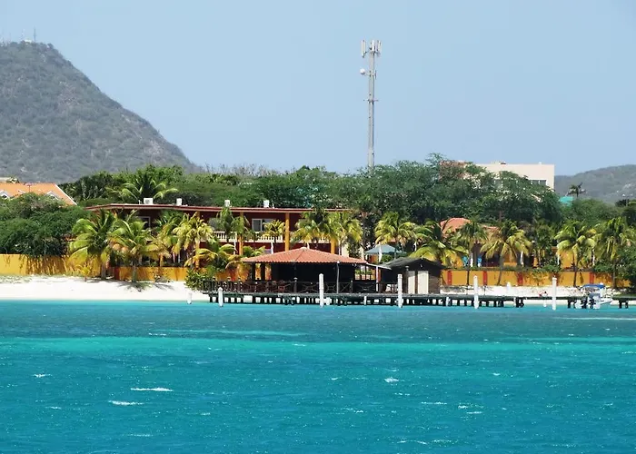 Aruba Surfside Marina