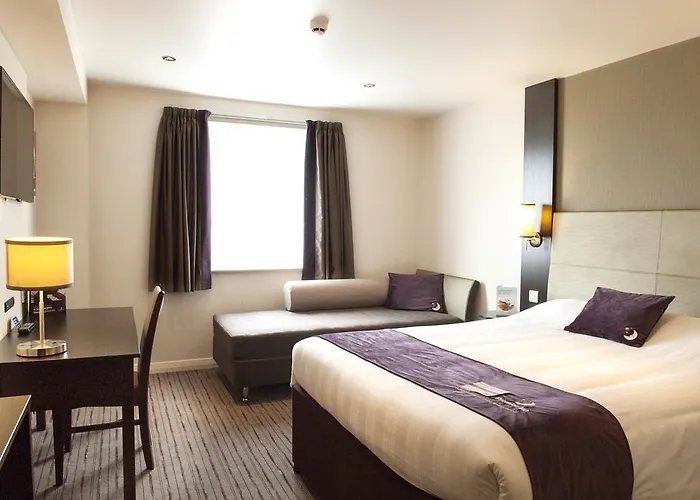 Premier Inn Basingstoke West