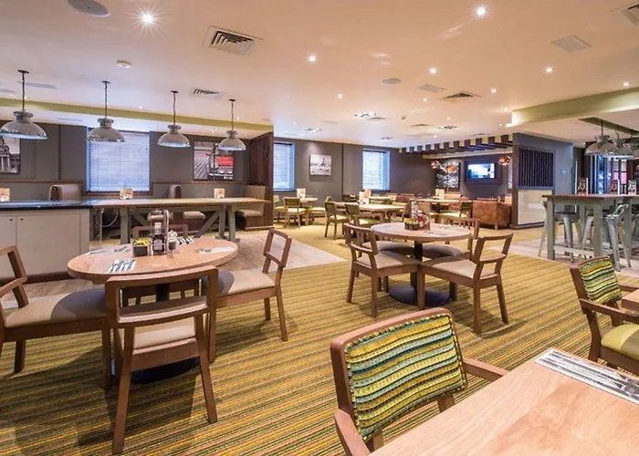 Premier Inn Portsmouth City Centre