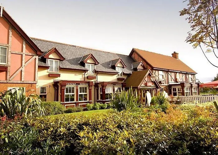 Premier Inn Warrington Central North