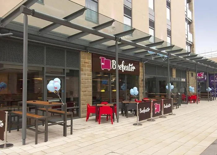 Premier Inn Halifax Town Centre