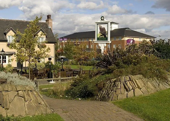 Premier Inn Wakefield South