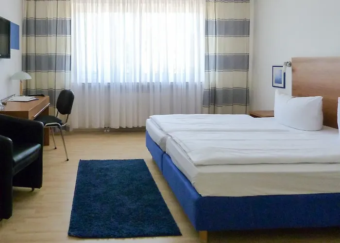 City Hotel