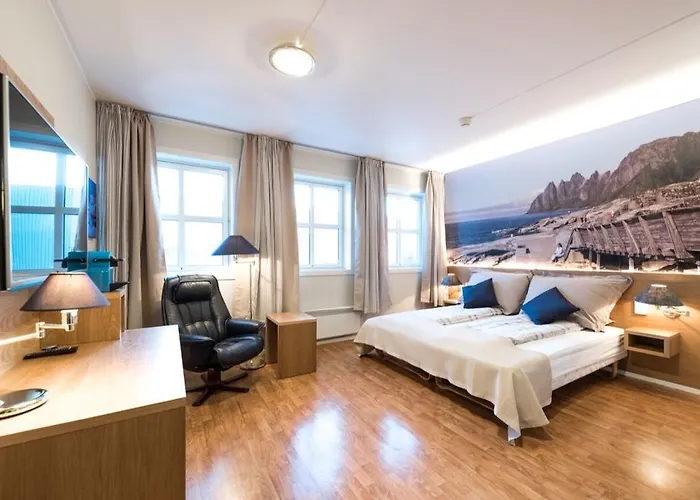 Senja Hotell