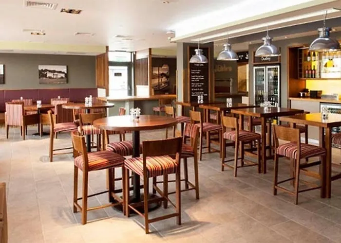 Premier Inn Dudley Town Centre