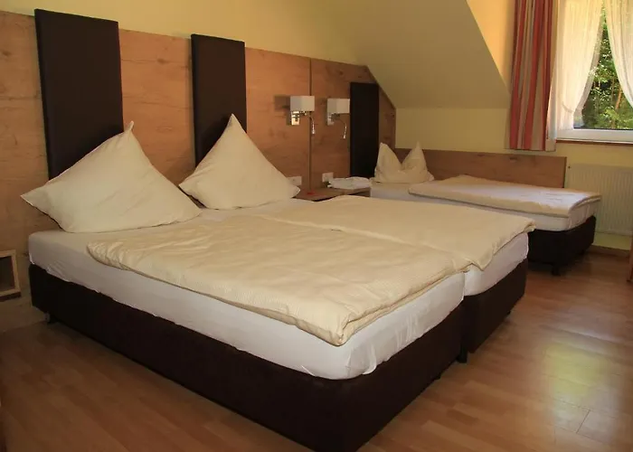 Waldhotel Albachmühle mit Albacher Stuben