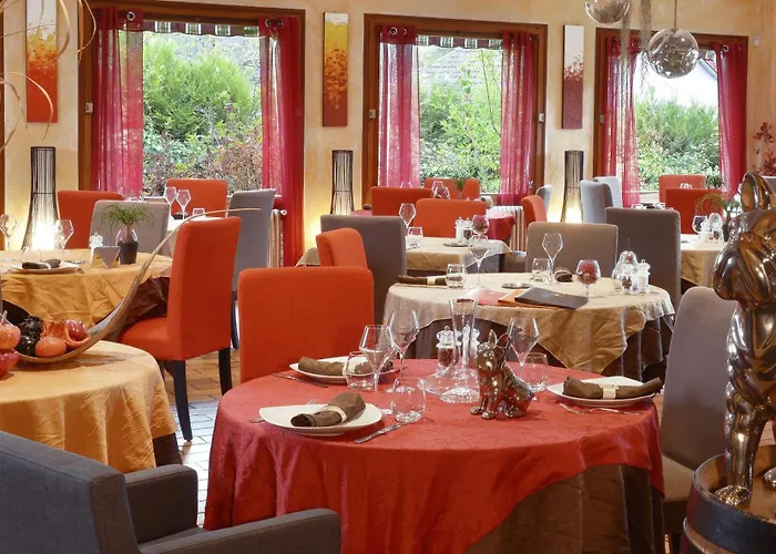 Logis Hotel Le Prieure