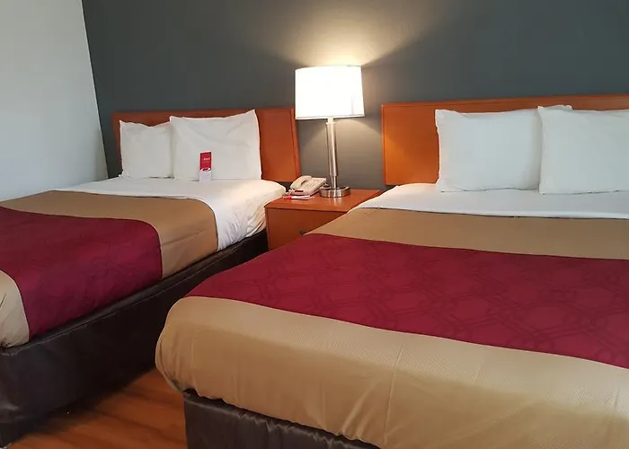 Econo Lodge Inn & Suites Johnson City