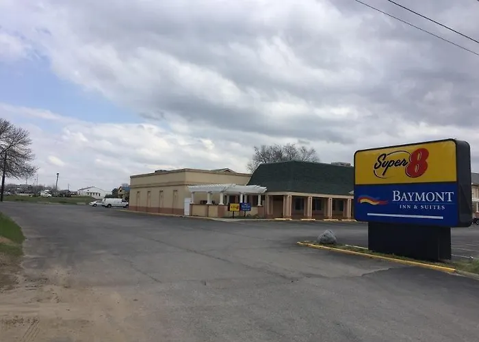 Super 8 By Wyndham Des Moines
