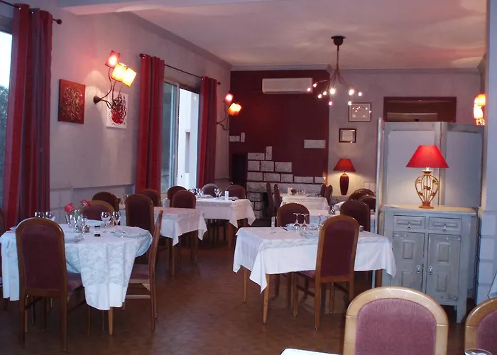 Hotel Restaurant Logis Hotellerie De Balajan