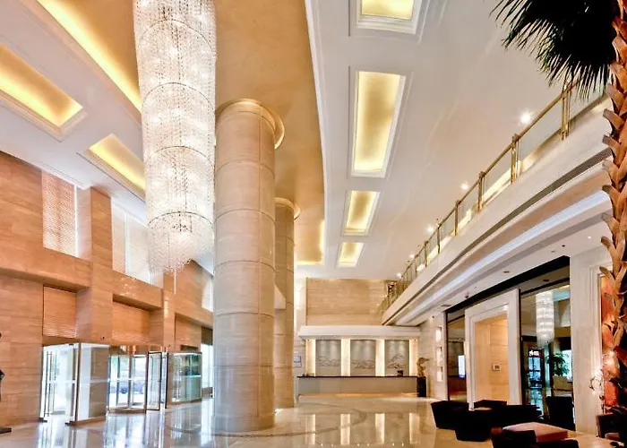 Onehome Yalong International Hotel