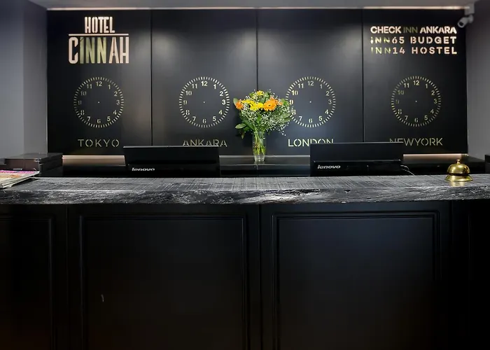 Hotel Cinnah