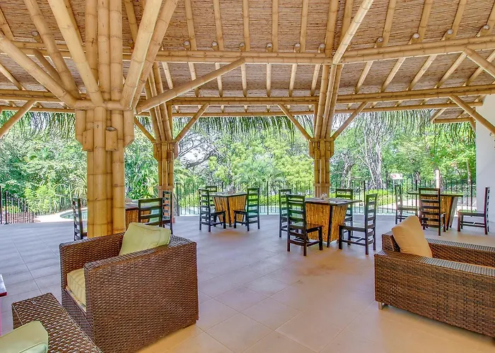 Ocotal Beach Club Hotel 1