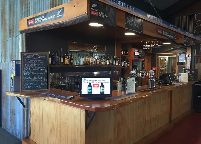 Otematata'S Best Dam Pub