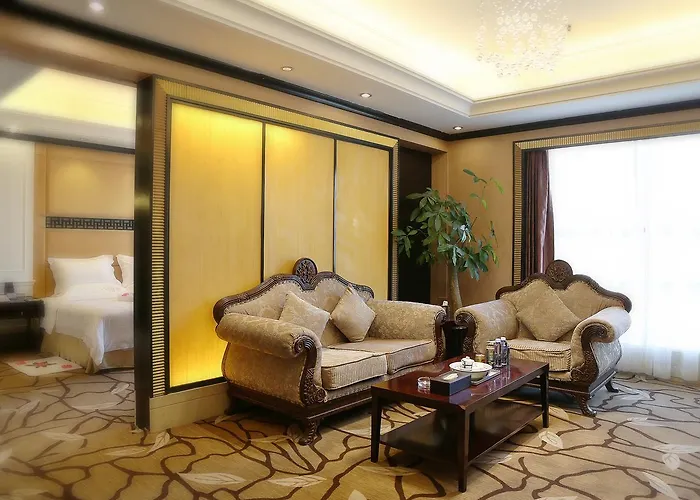 Royal Century Hotel