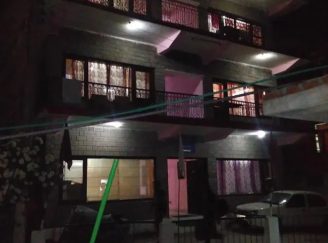 Hotel Hema Holiday Home