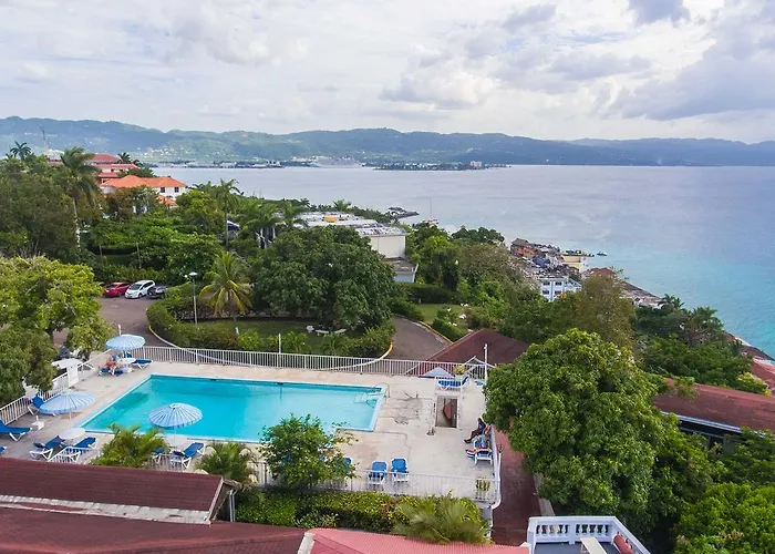 El Greco Resort