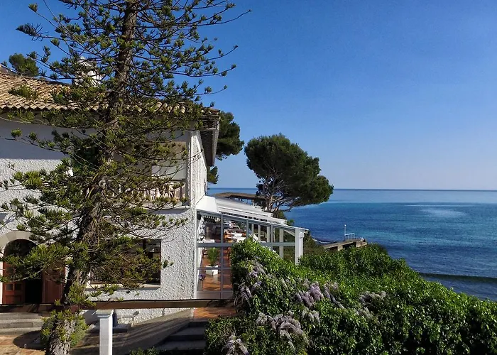 Cap Vermell Beach Hotel