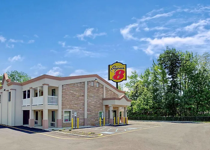 Super 8 By Wyndham Asbury Park