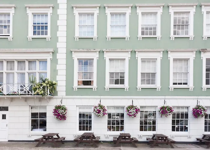 The Clarendon Royal Community