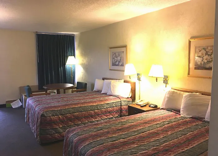 Sikeston Inn