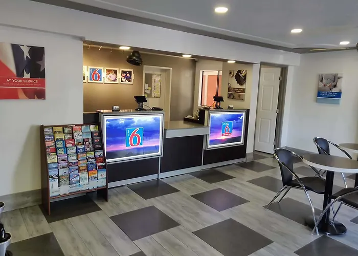 Motel 6-Fresno, Ca - Yosemite Hwy
