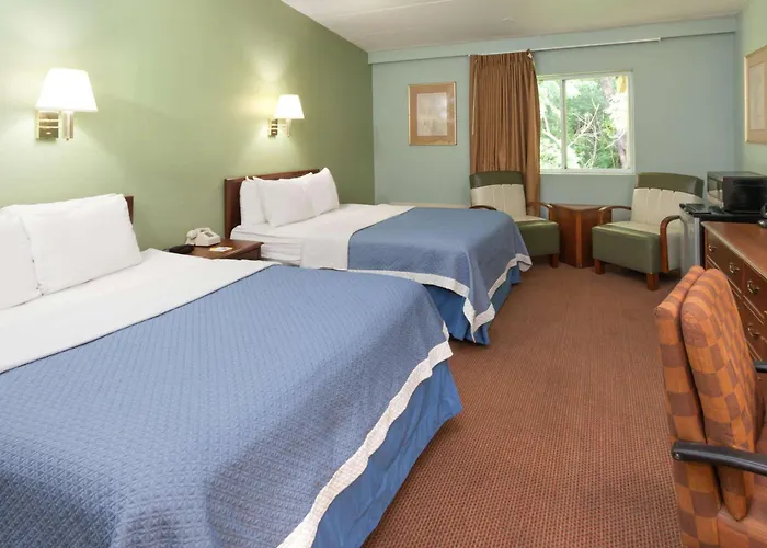 Days Inn By Wyndham Portage Indiana Dunes National Park
