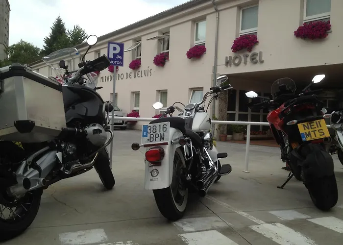 Hotel Parking Miradoiro De Belvis