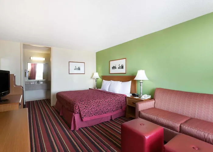 Days Inn By Wyndham Blacksburg Conference Center