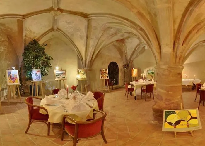 Logis Hotel De Paris - Restaurant - Patisserie