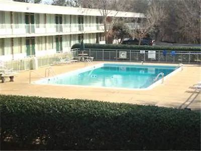Prattville Inn