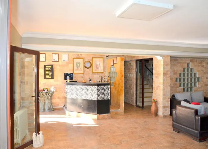 Elite Hotel City Center Saray Bed And Breakfast