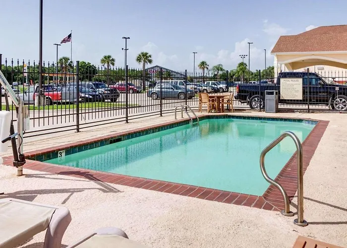 Suburban Extended Stay La Place
