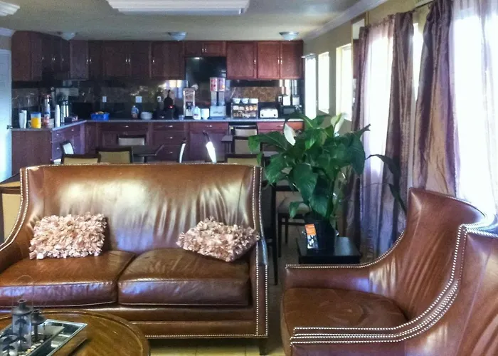1St Interstate Inn