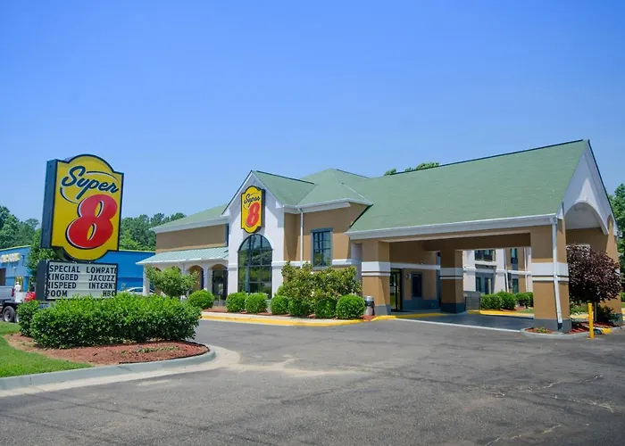 Super 8 By Wyndham Hull Street Midlothian Richmond Area