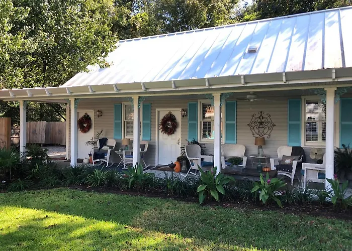 Caroline'S Bed And Breakfast
