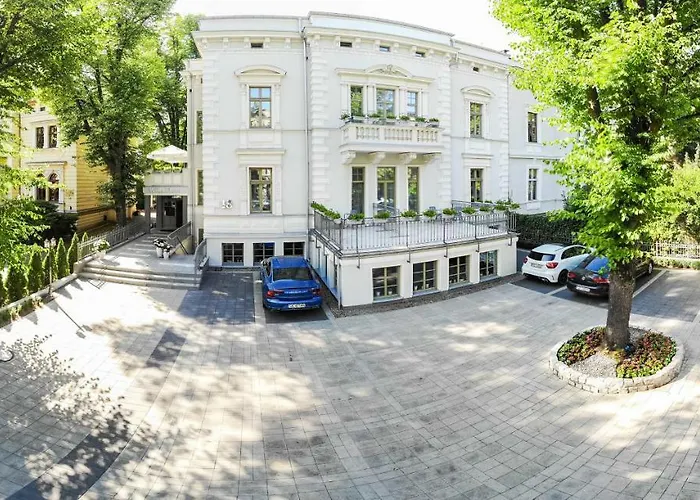 Hotel Willa Flora