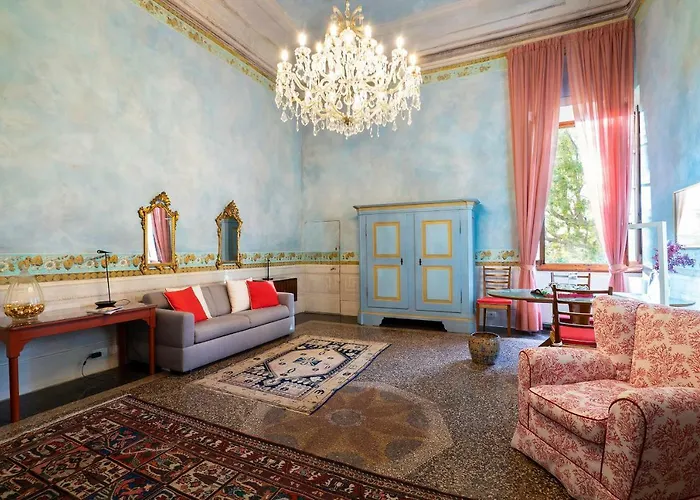 Bed and Breakfast Torre Dei Lari Residenza D'Epoca à Florence