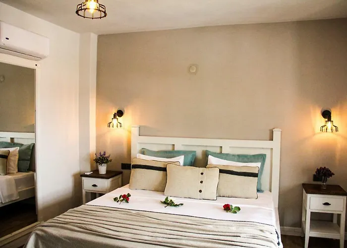 Bi Salkim Bozcaada Otel