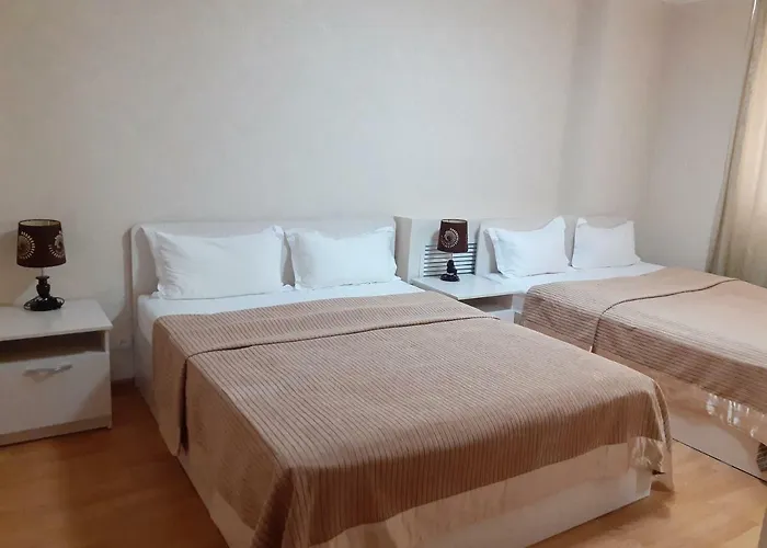 City Hotel