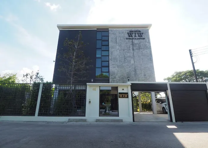 Wiw Mini Hotel