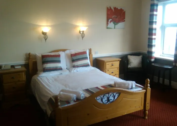 Monarch Hotel