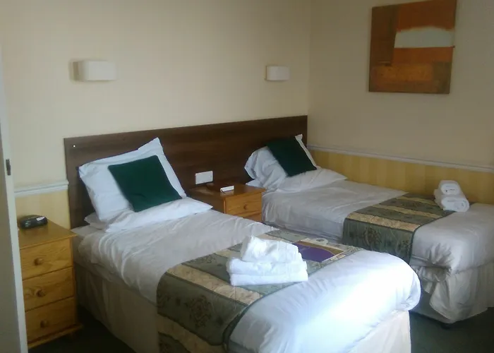 Monarch Hotel