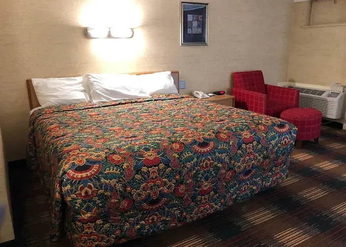 Red Carpet Inn Syracuse Airport