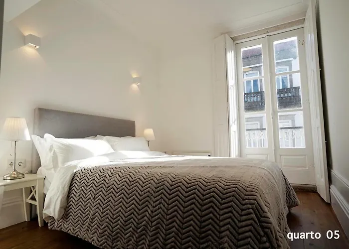 Santa Catarina Guest House (Porto city center)