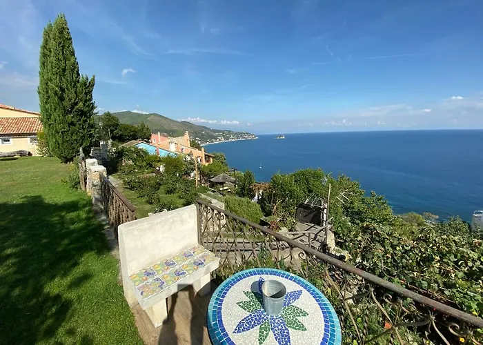 Paradiso Di Manu
