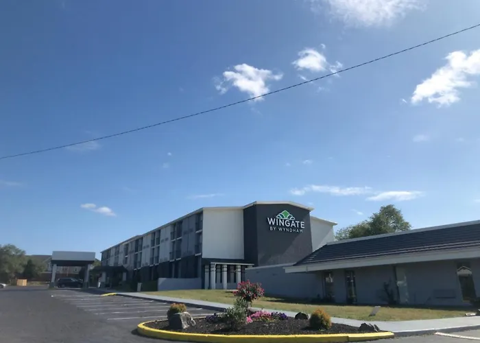 Wingate By Wyndham Bloomington