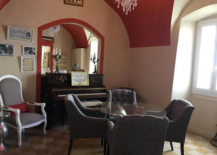 Hotel De La Plage Santa Vittoria