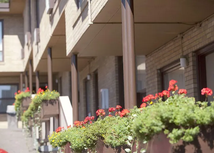 Downtown Duluth Inn